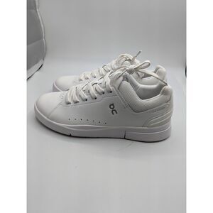 On Women's The Roger Advantage Sneakers, All White, 10 Medium US - NEW